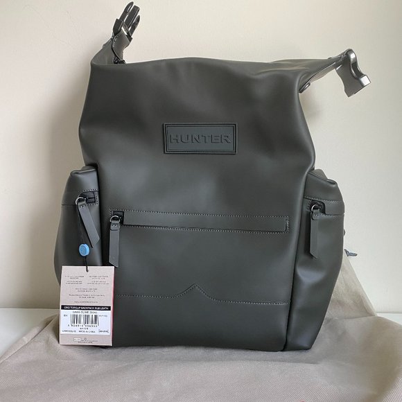 HUNTER BACKPACK - RUBBERIZED LEATHER - Picture 2 of 9